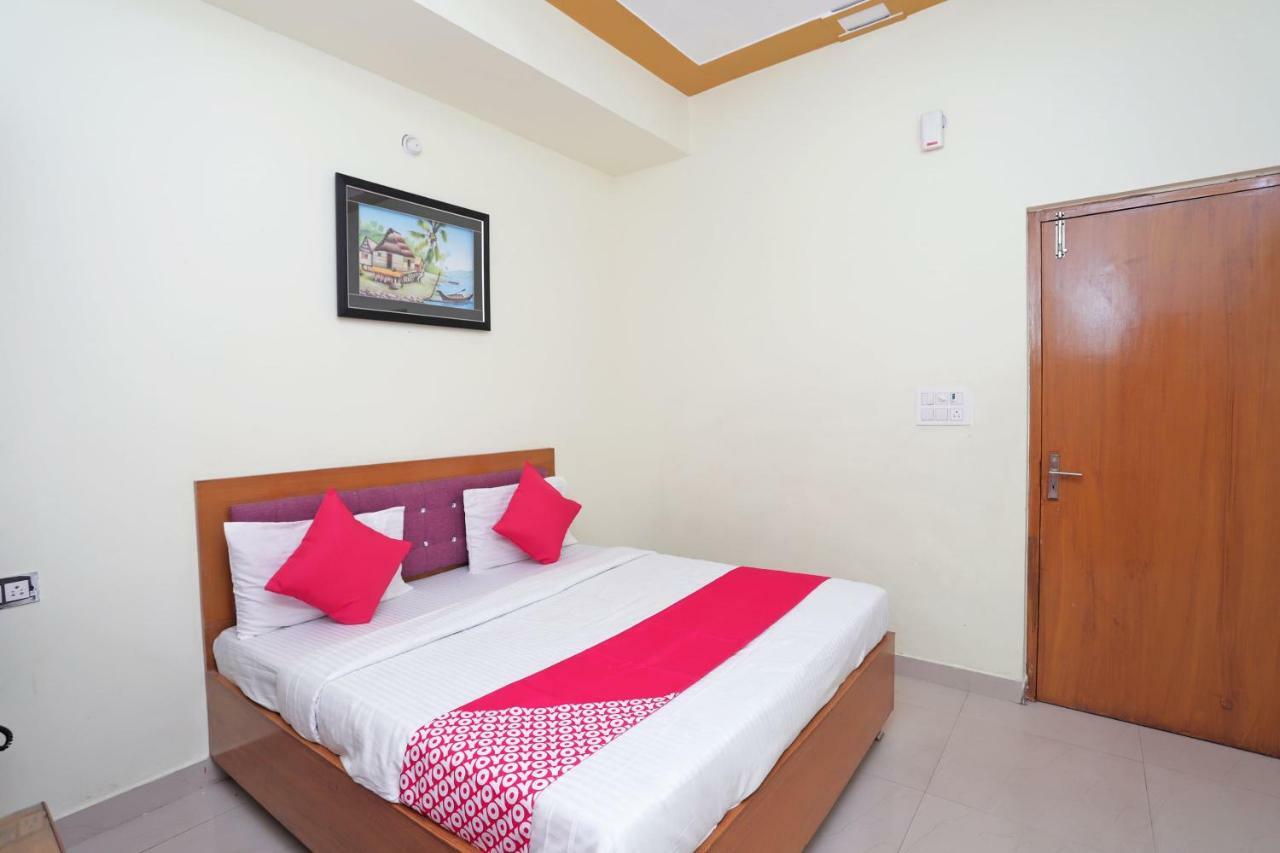 Oyo 38520 Hotel Silverspoon Roorkee 외부 사진