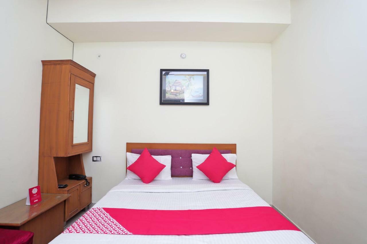 Oyo 38520 Hotel Silverspoon Roorkee 외부 사진