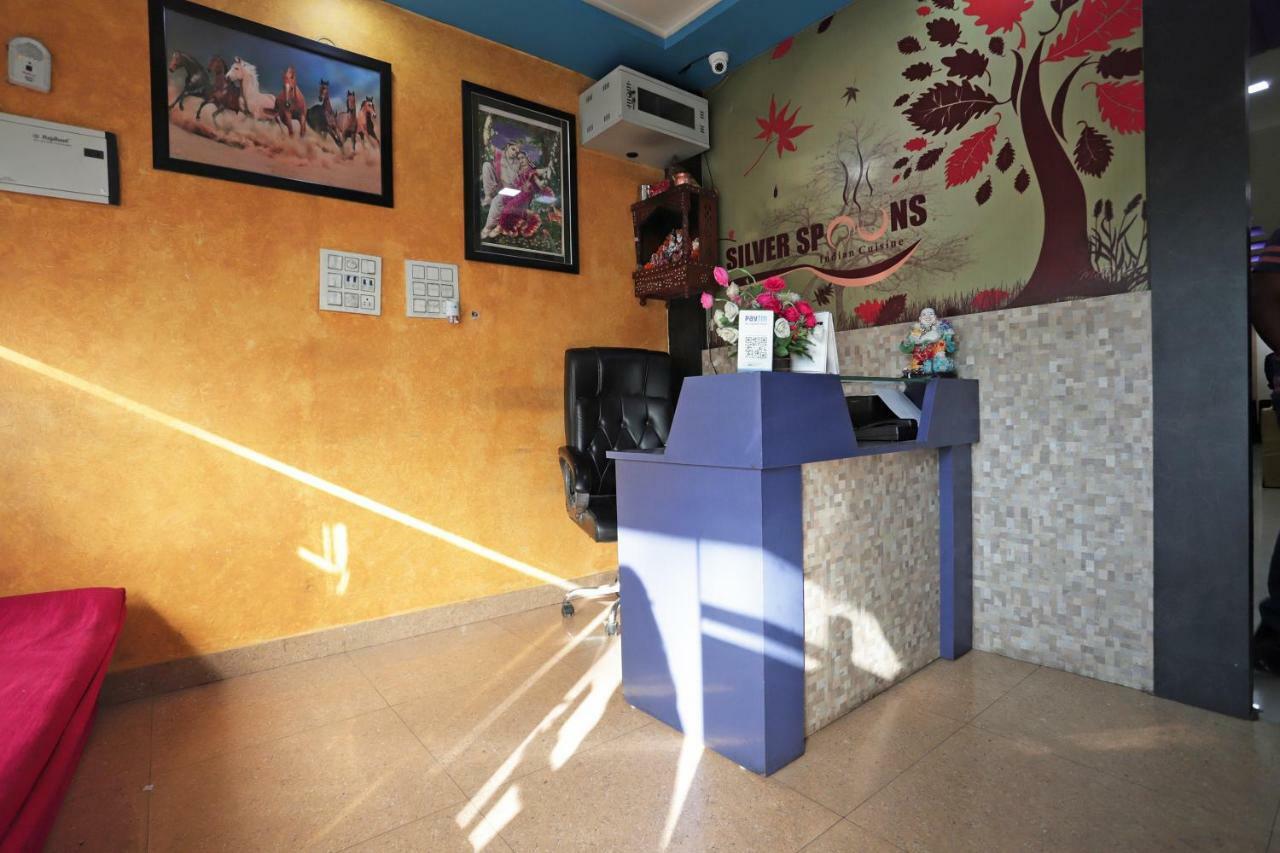 Oyo 38520 Hotel Silverspoon Roorkee 외부 사진