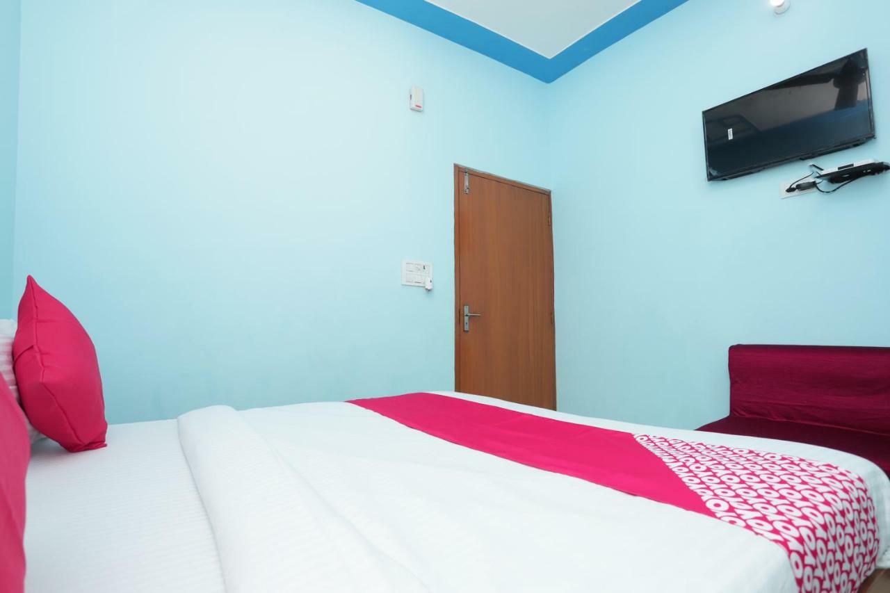Oyo 38520 Hotel Silverspoon Roorkee 외부 사진