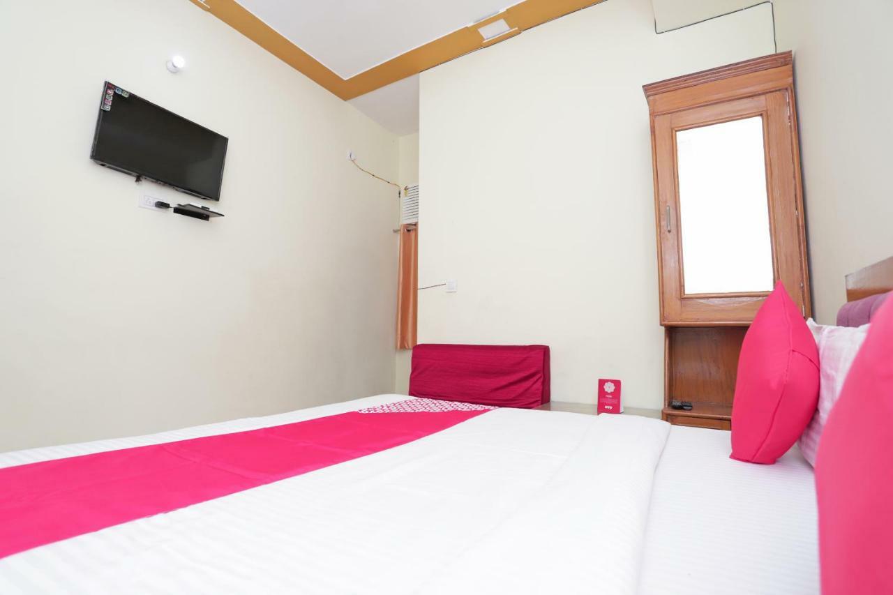 Oyo 38520 Hotel Silverspoon Roorkee 외부 사진