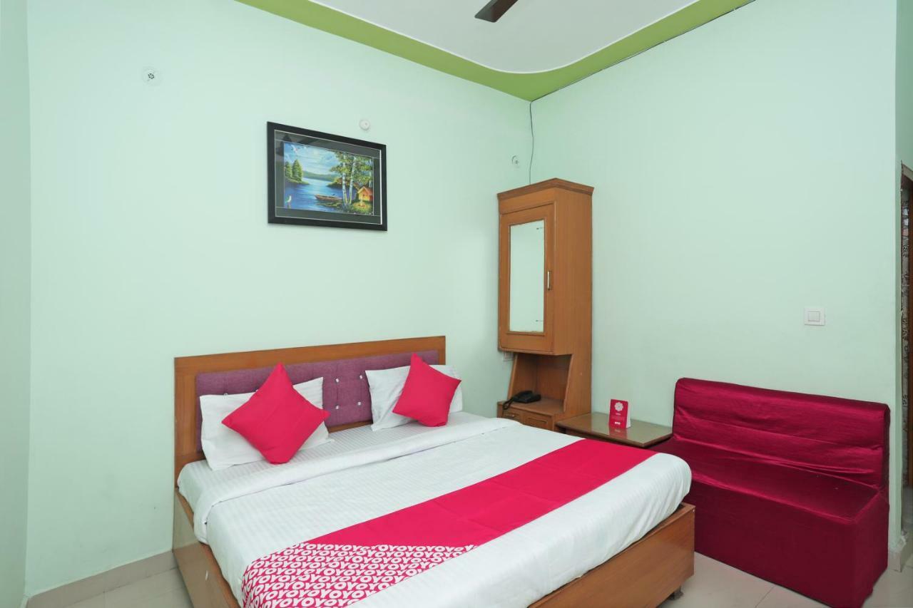 Oyo 38520 Hotel Silverspoon Roorkee 외부 사진